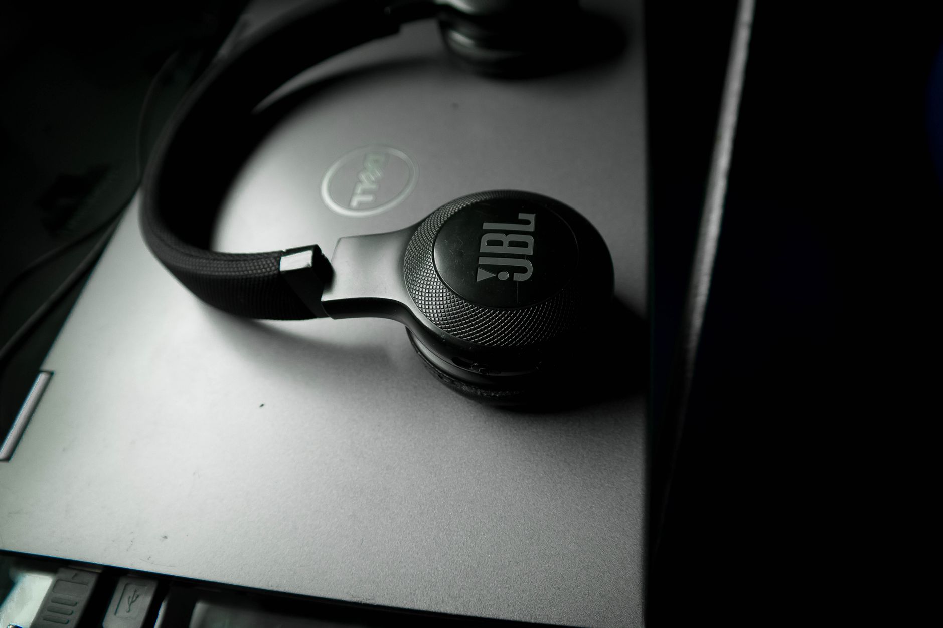 Dell Pro Essential laptops