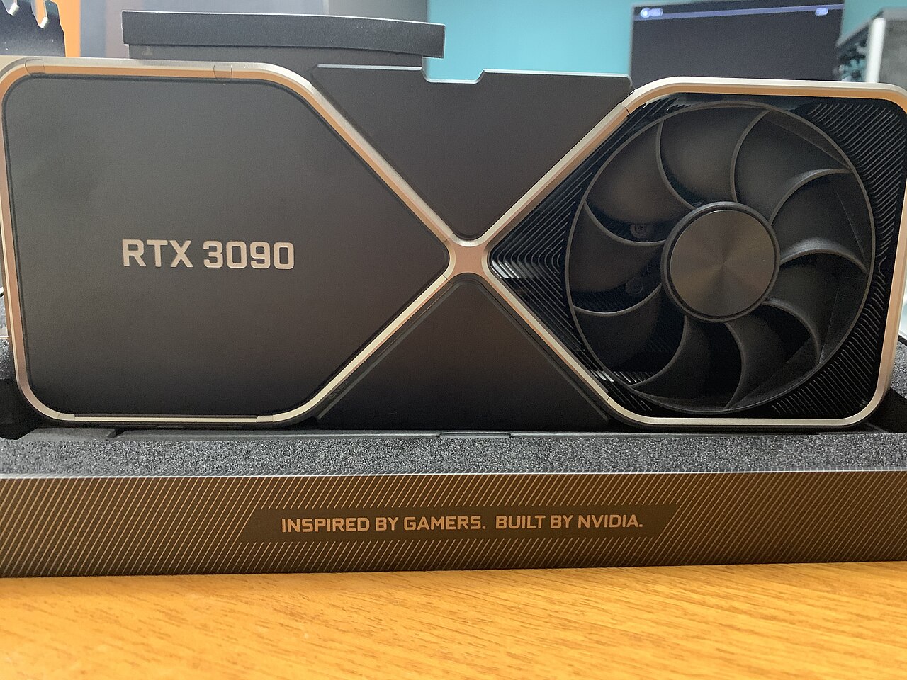 NVIDIA RTX 3090 Ti